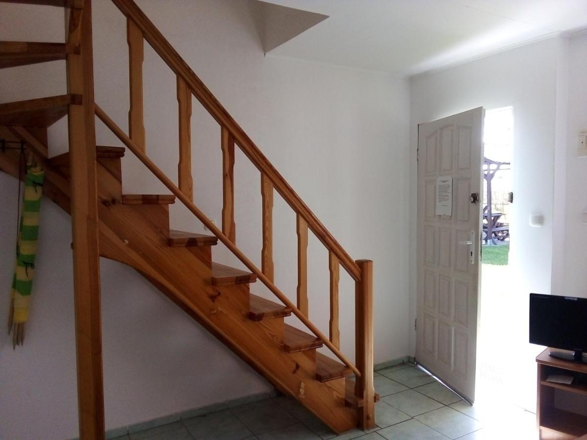 Domki Letniskowe Aneta Trzesacz Ngoại thất bức ảnh